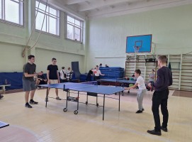 Соревнования по настольному теннису 